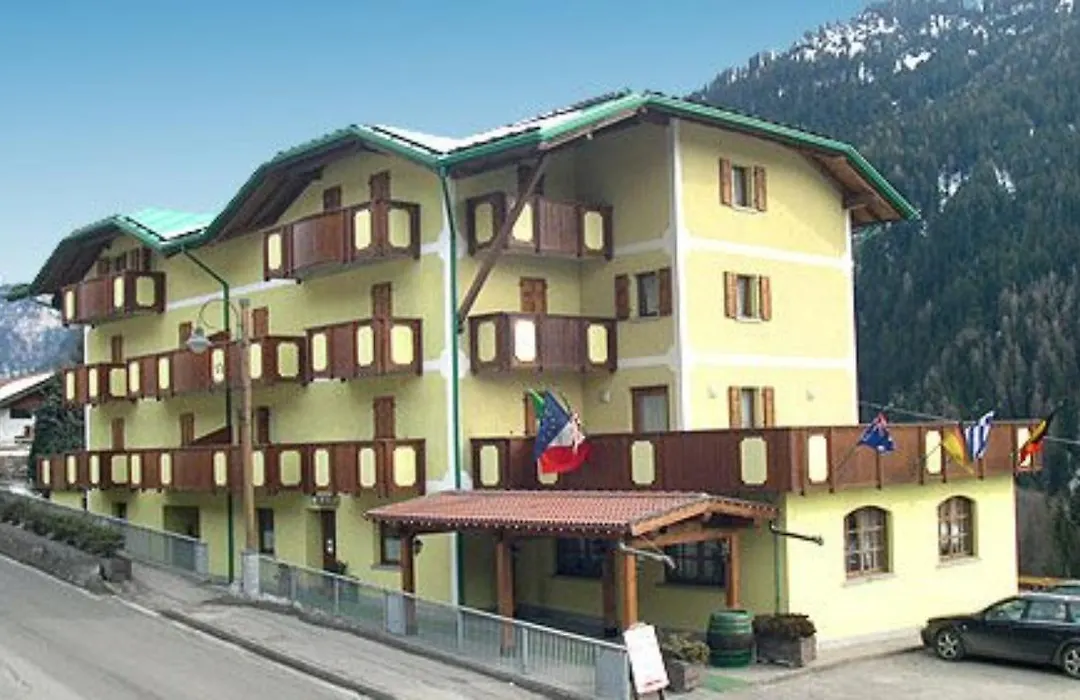 Hotel Tosa-1
