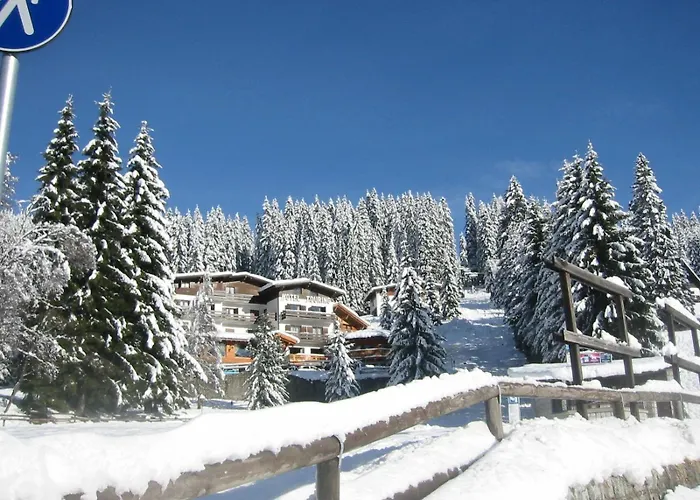 Hotel Touring Madonna