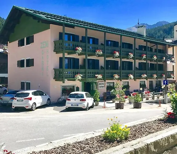 Hotel Zeni Madonna